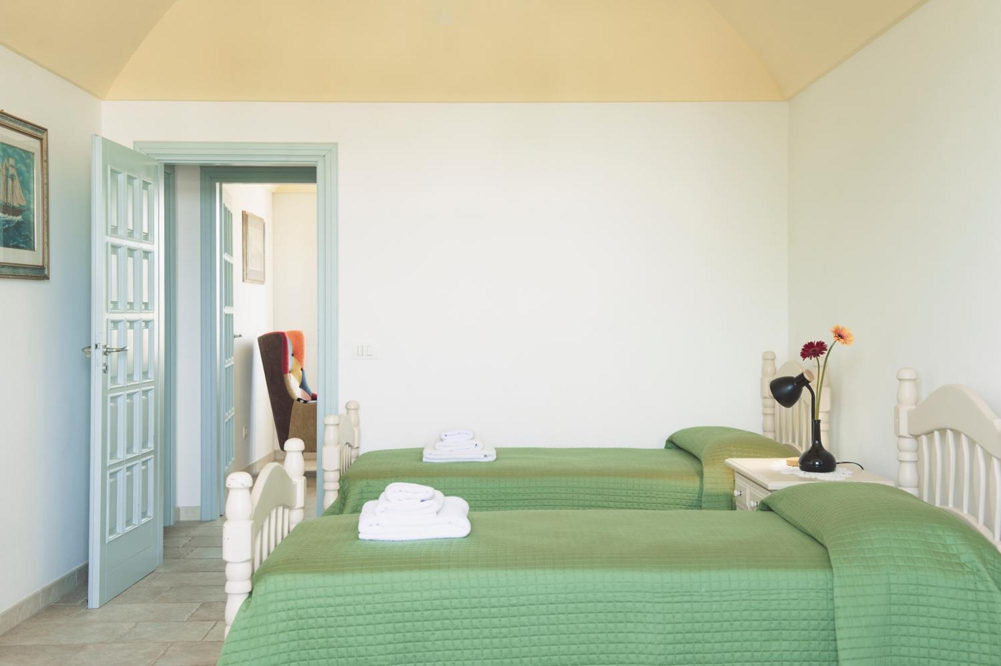 Agriturismo Masseria Calongo Cisternino Habitación foto
